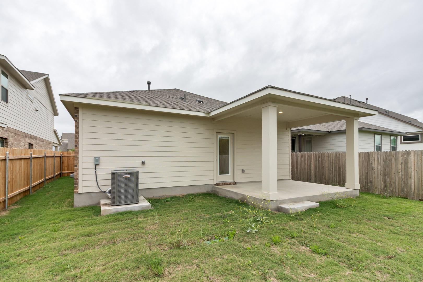18605 Emu Lane Manor TX 78653