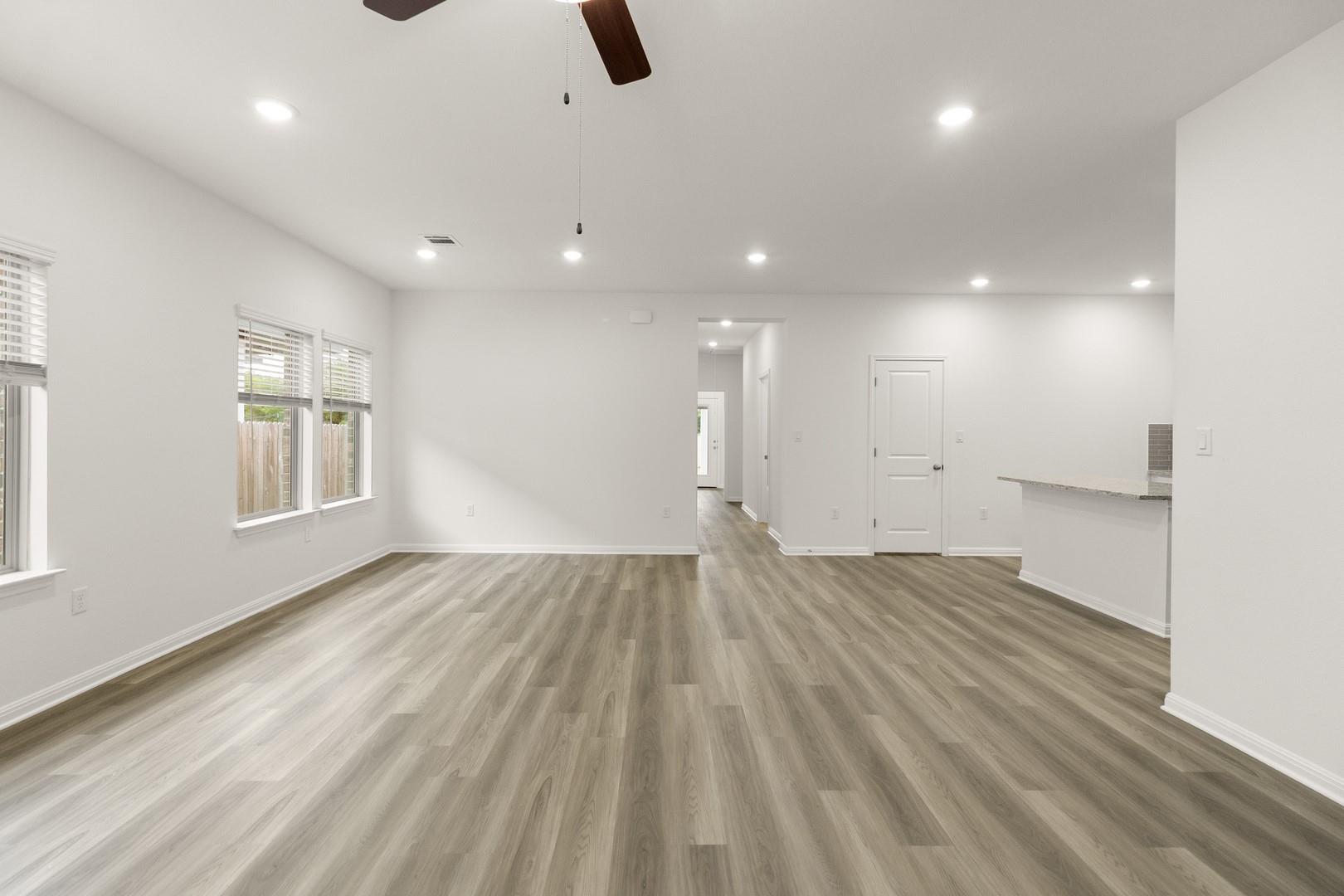 18605 Emu Lane Manor TX 78653