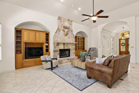 100 Palomino Cove Jarrell TX 76537