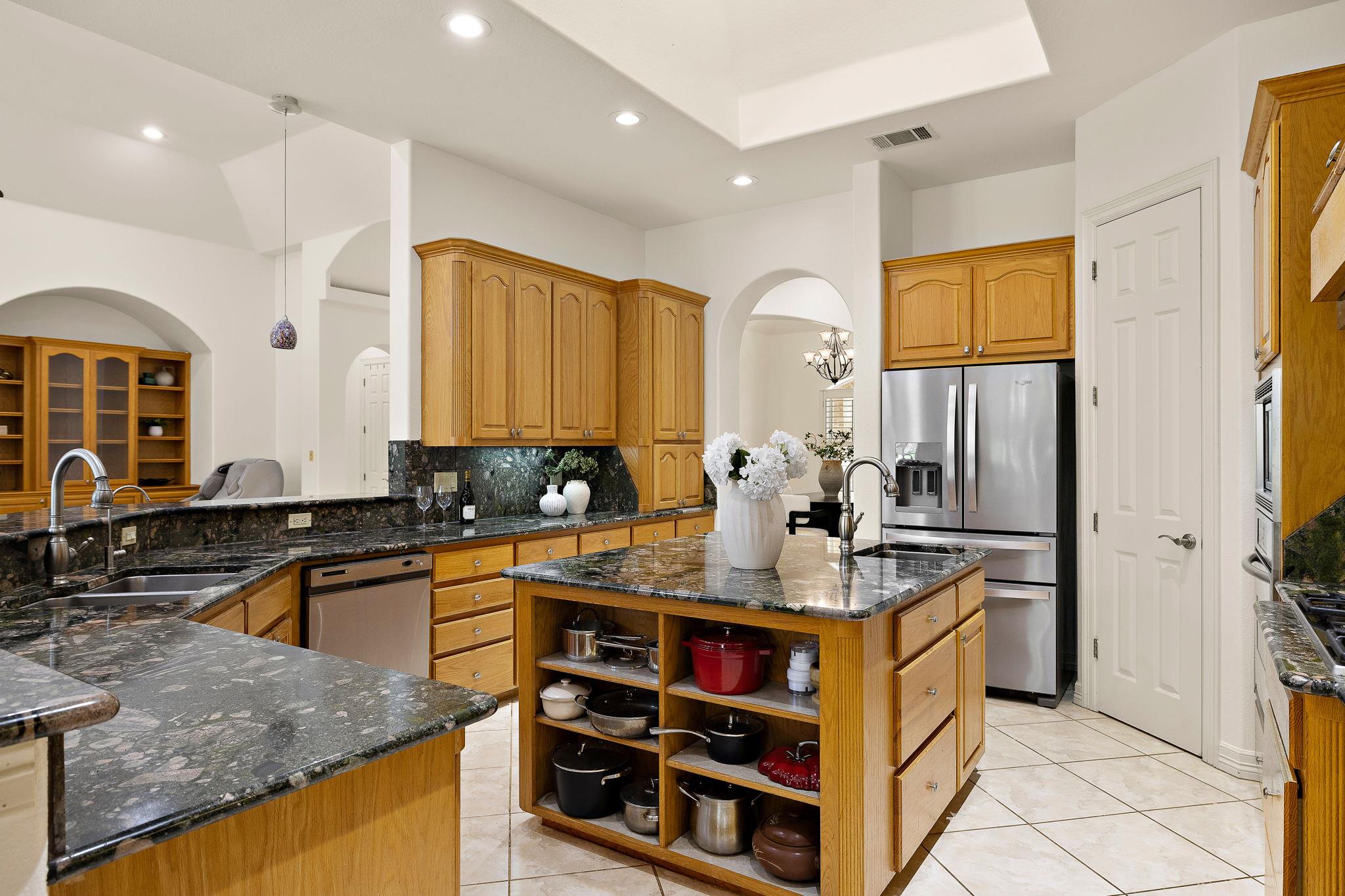 100 Palomino Cove Jarrell TX 76537