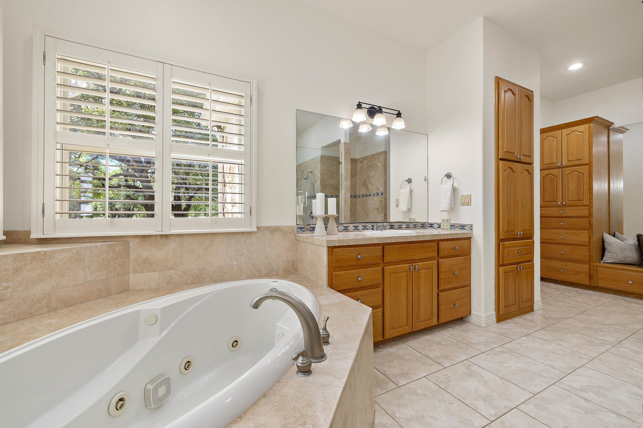 100 Palomino Cove Jarrell TX 76537