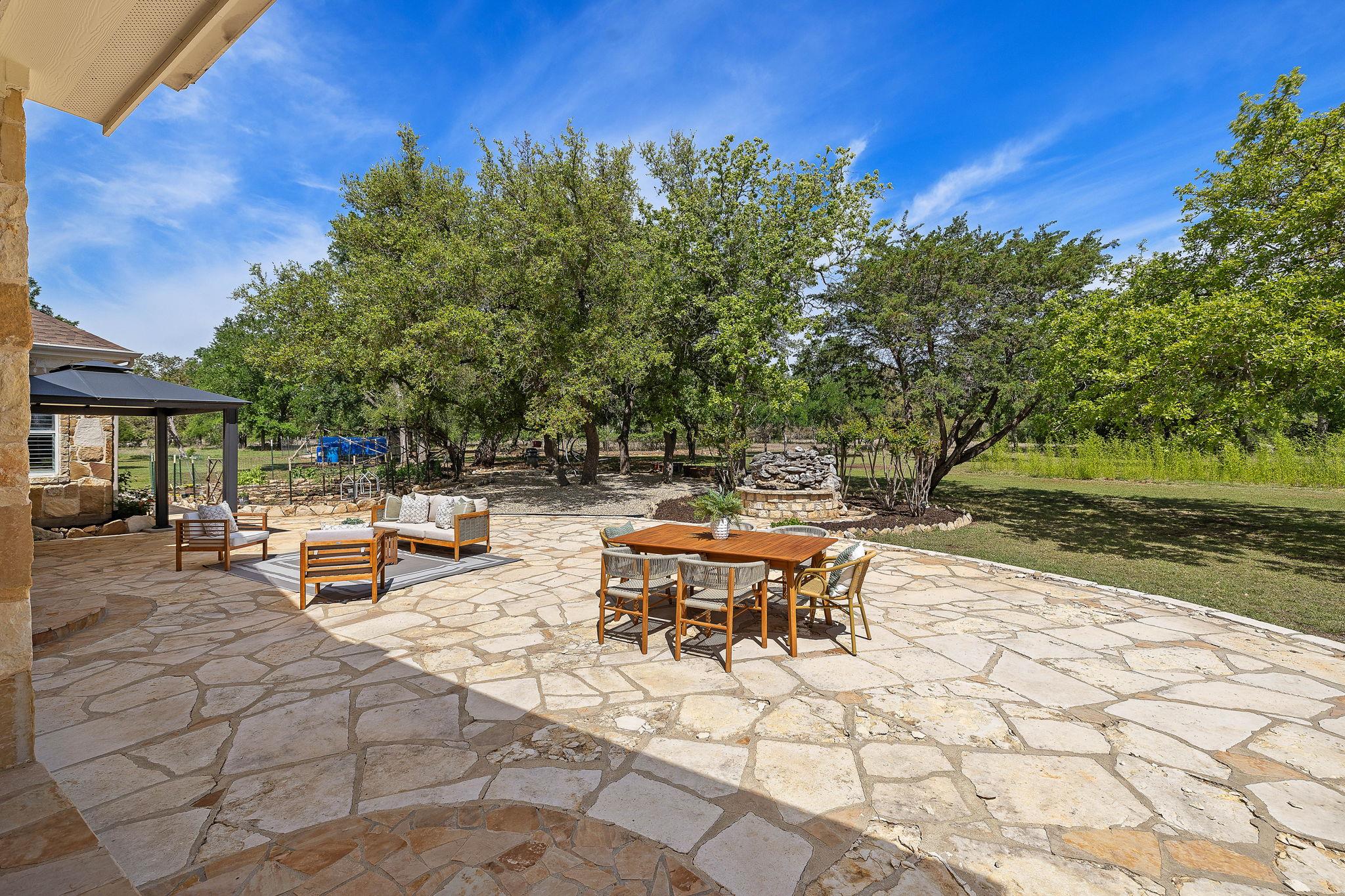 100 Palomino Cove Jarrell TX 76537