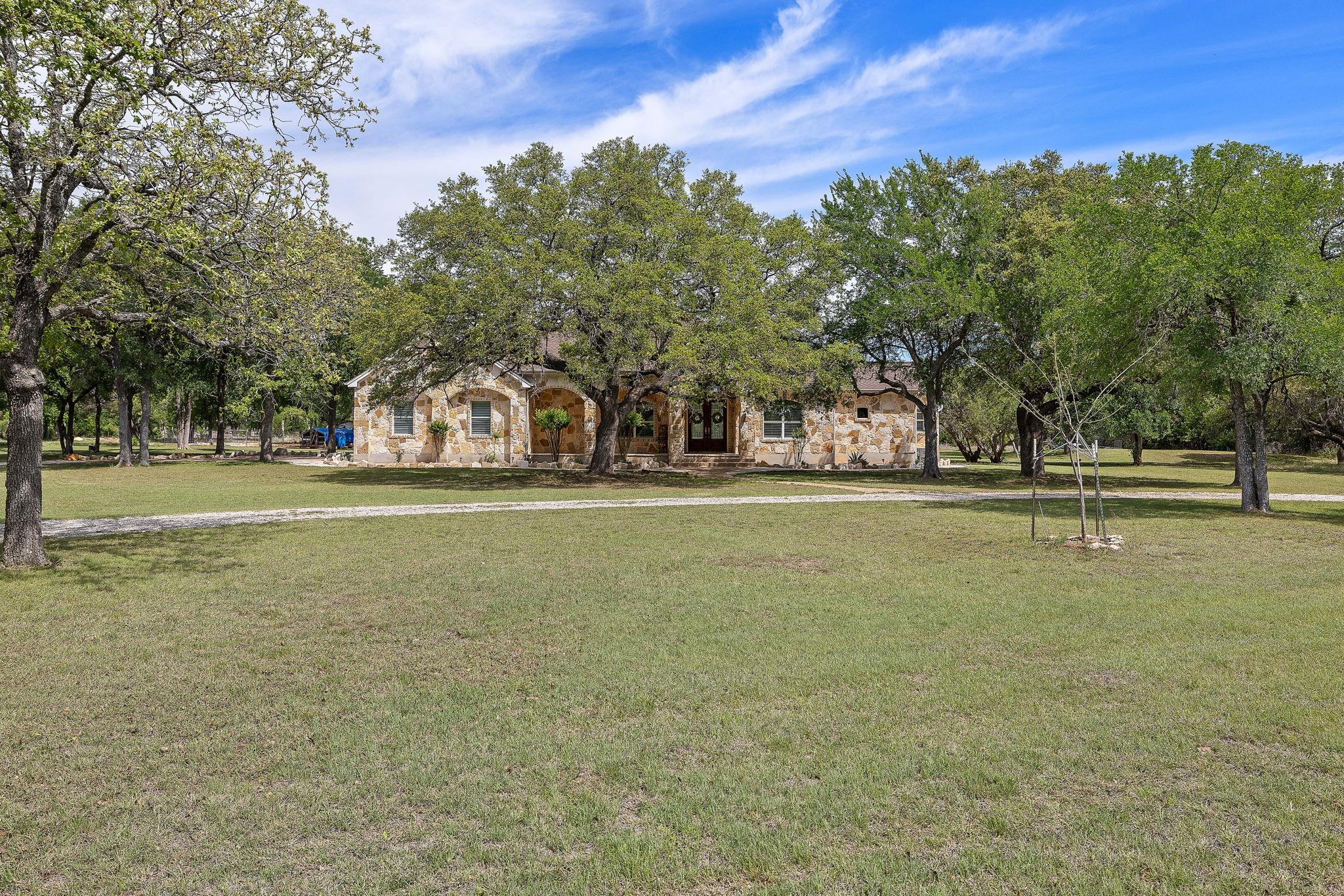 100 Palomino Cove Jarrell TX 76537