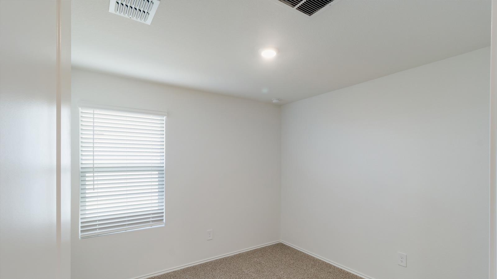110 Schuenemann Way Uhland TX 78640