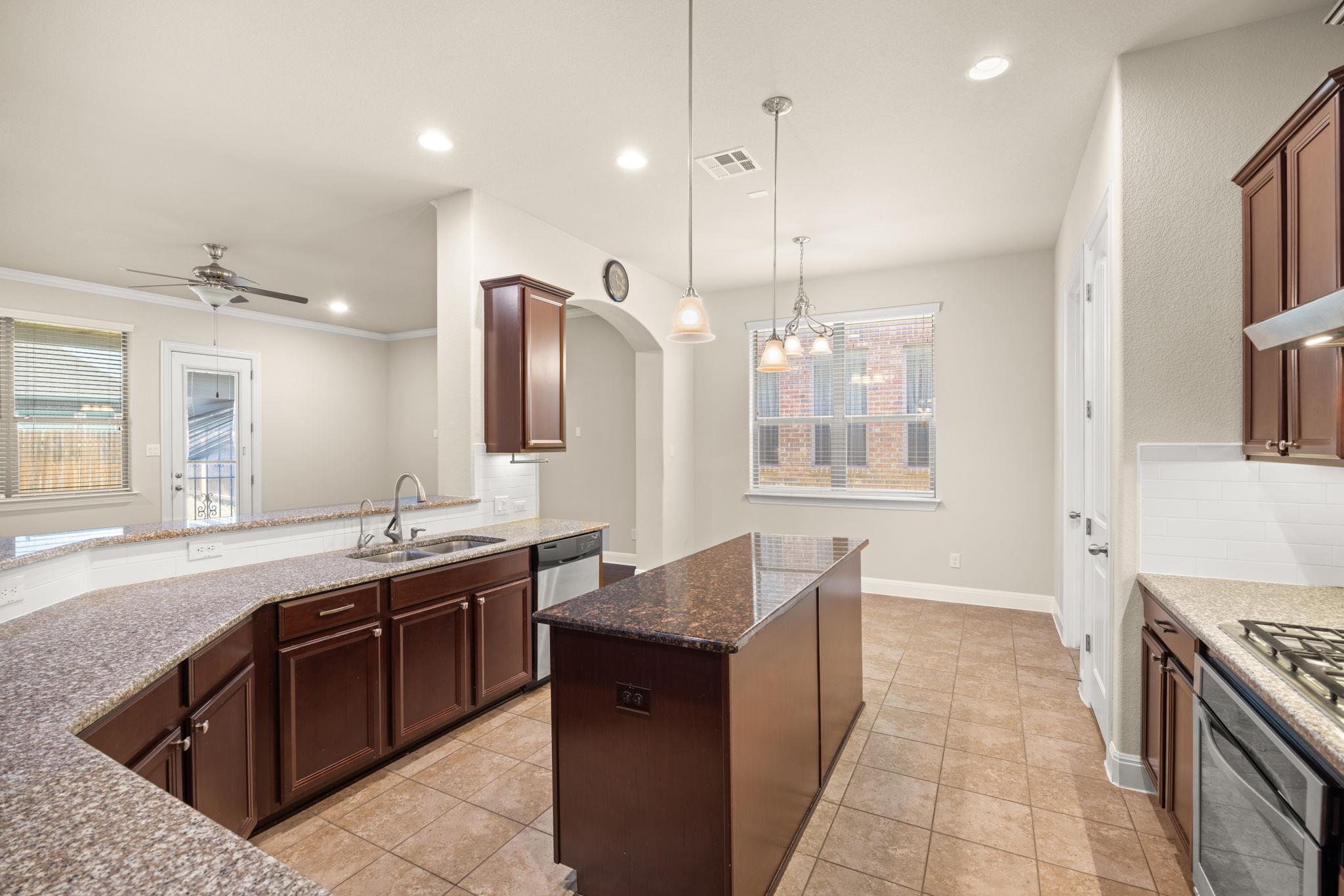 2452 Millbrook Loop Leander TX 78641