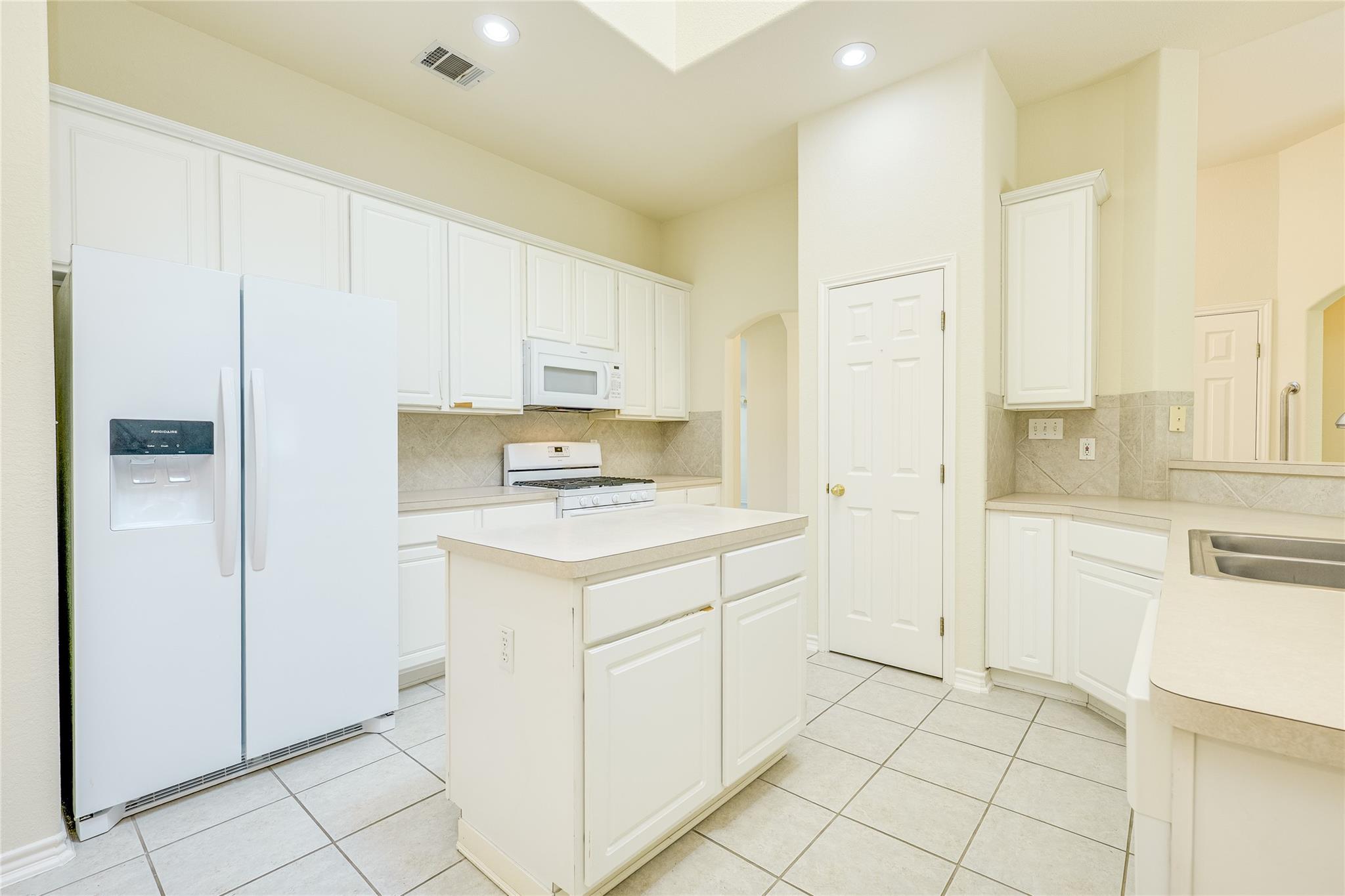 111 Arrowhead Lane Georgetown TX 78628