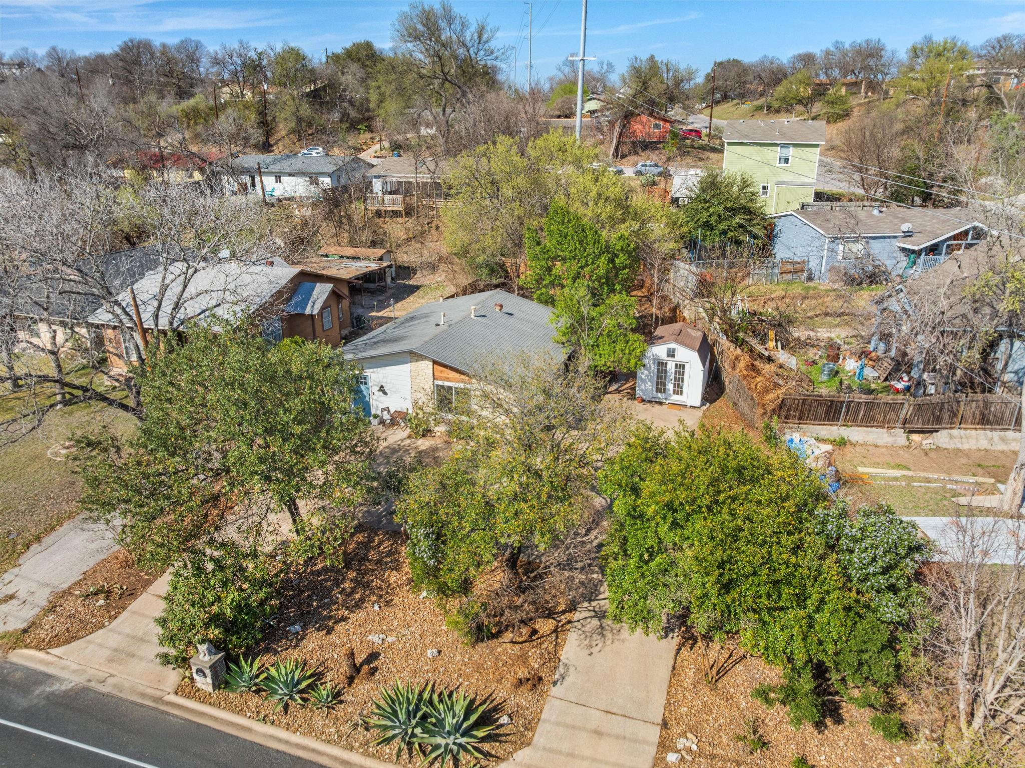 5002 Ledesma Road Austin TX 78721