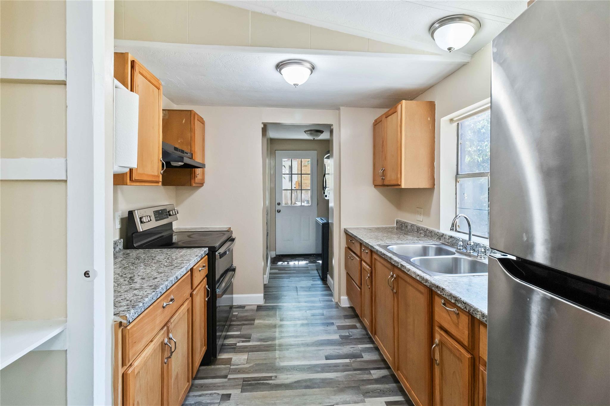 1002 Walter Street Austin TX 78702