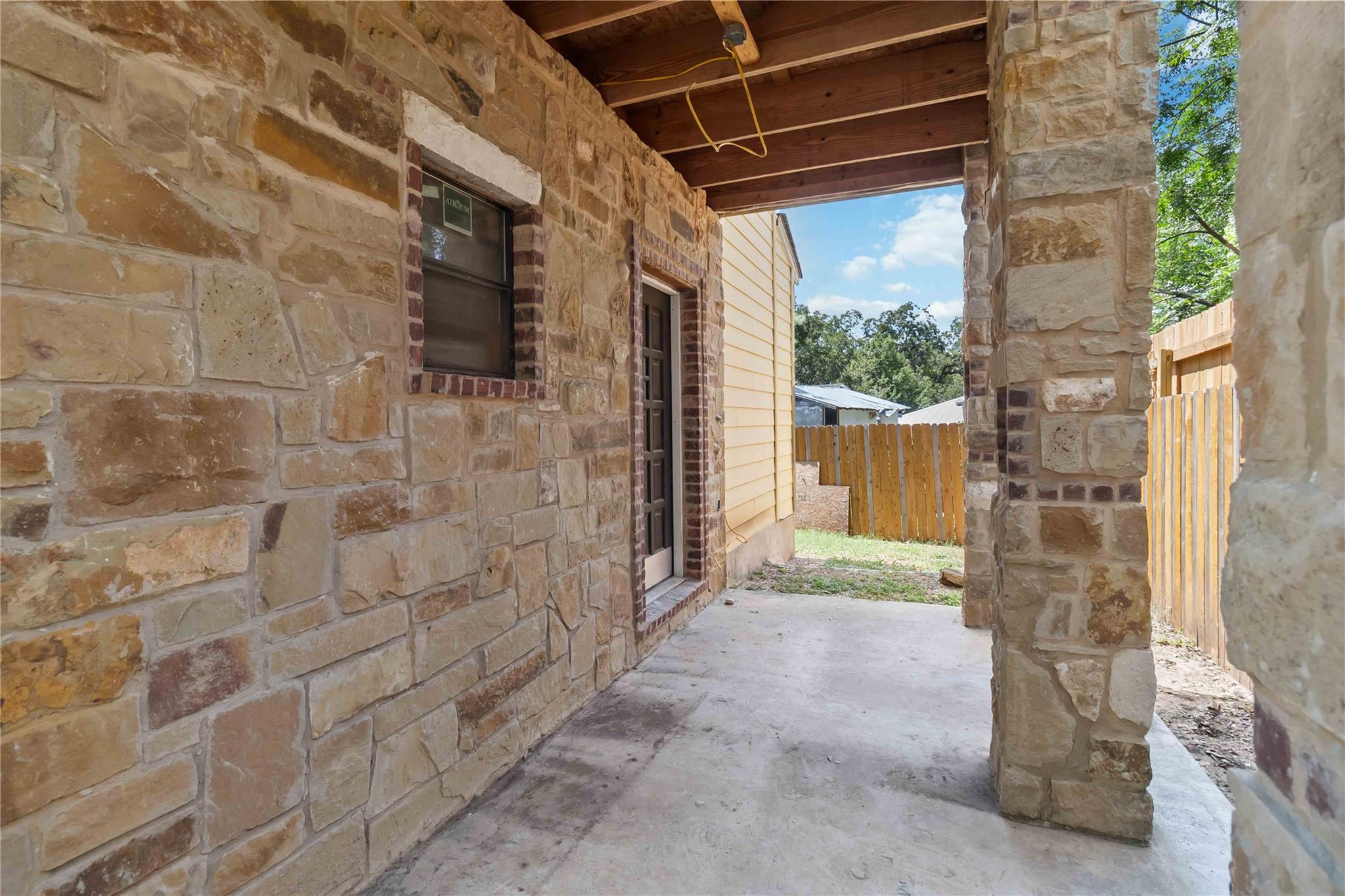 1002 Walter Street Austin TX 78702