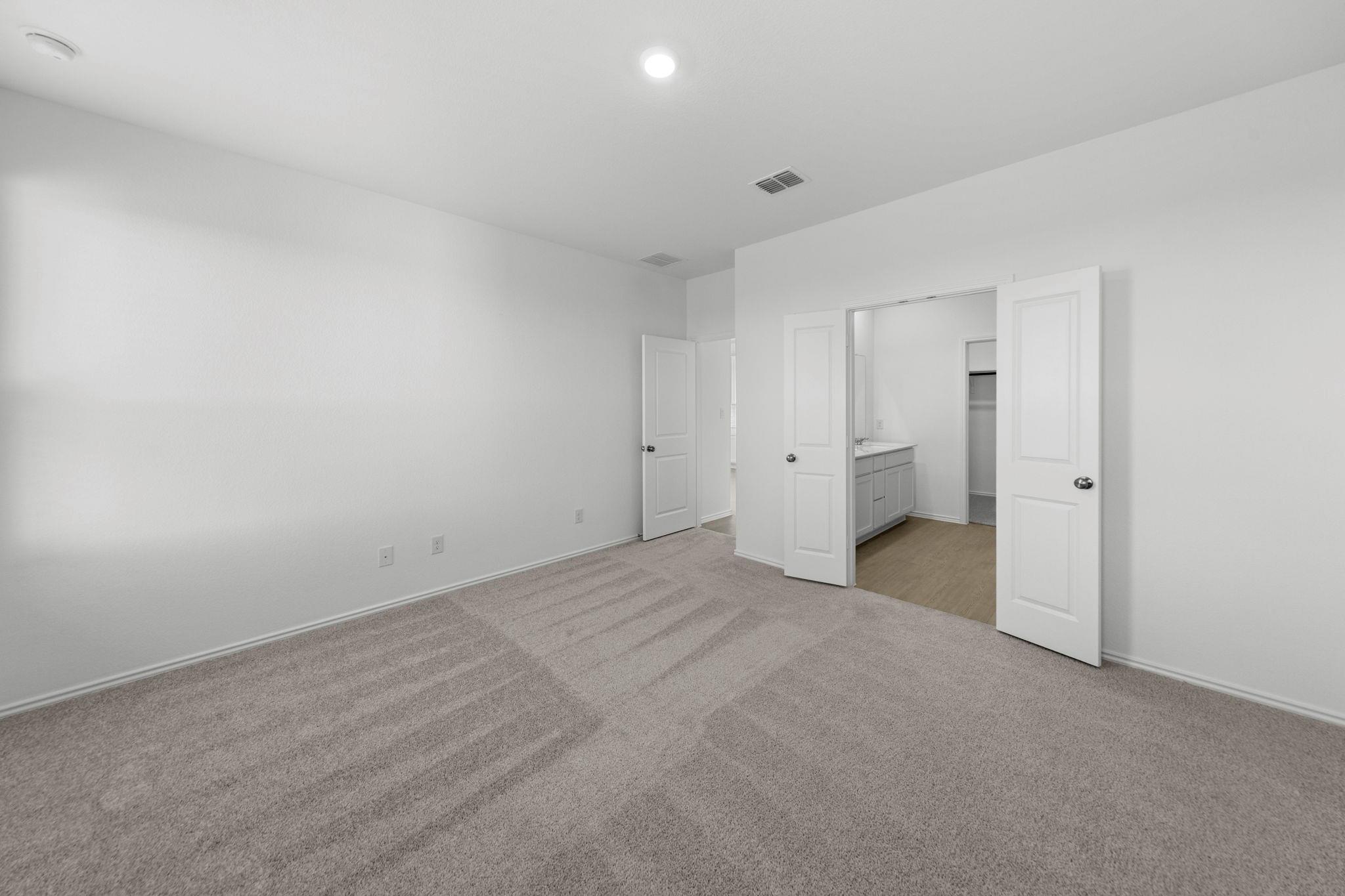 13212 Eastland Drive Mustang Ridge TX 78610