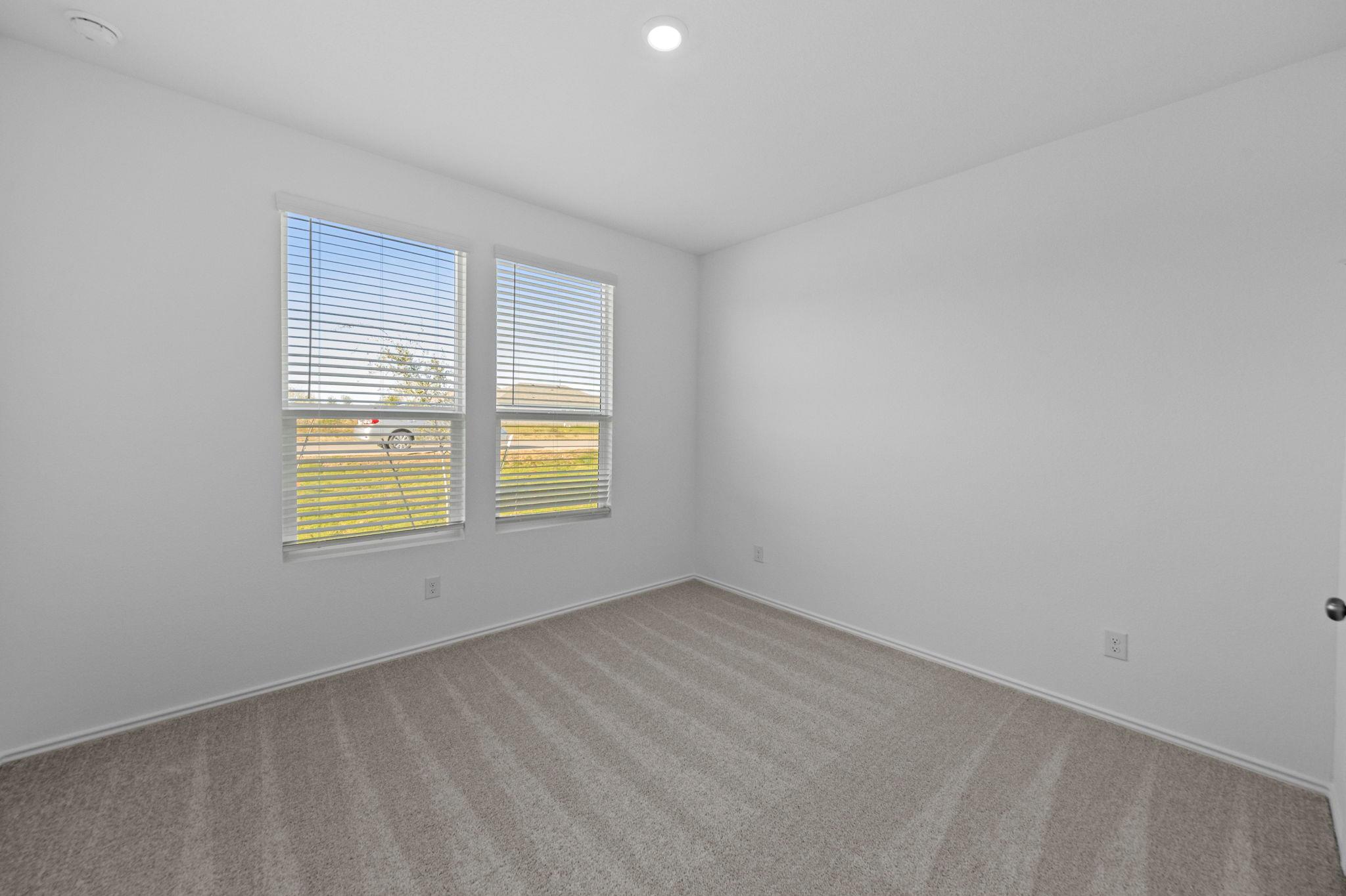13212 Eastland Drive Mustang Ridge TX 78610