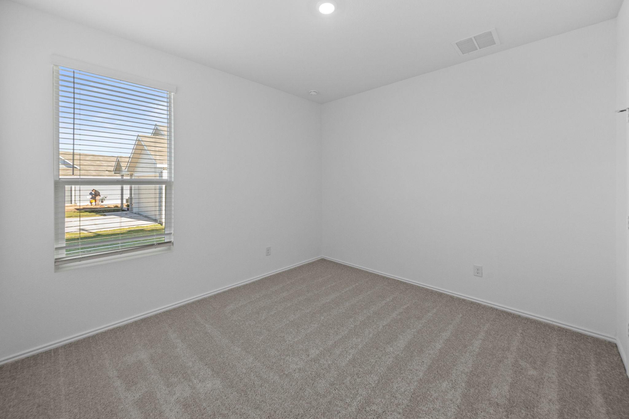 13212 Eastland Drive Mustang Ridge TX 78610