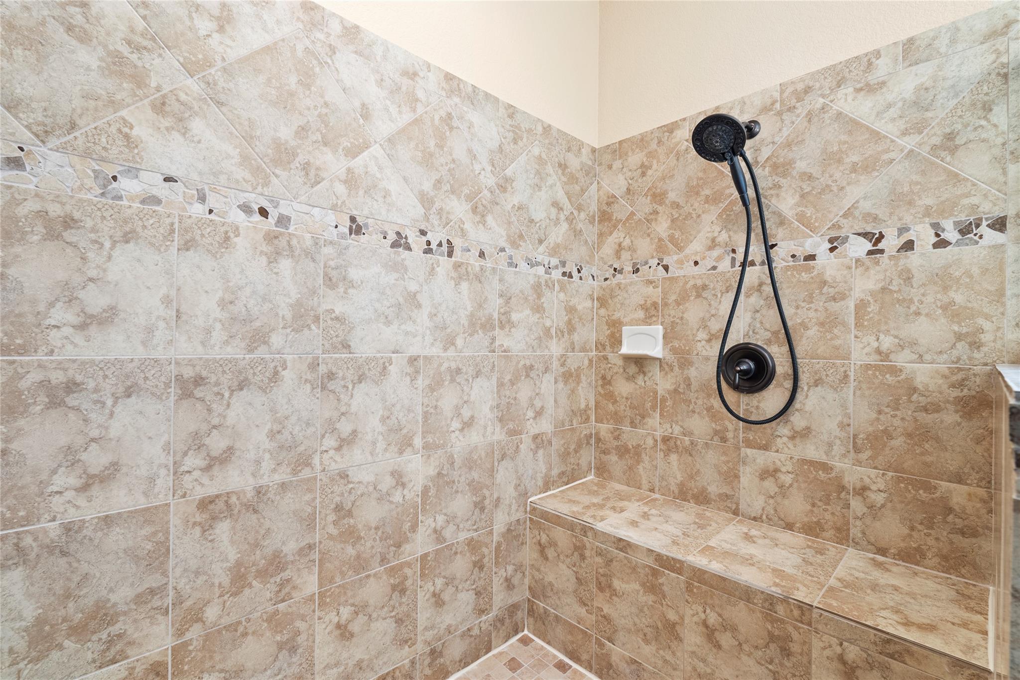 330 Arbors Circle Elgin TX 78621