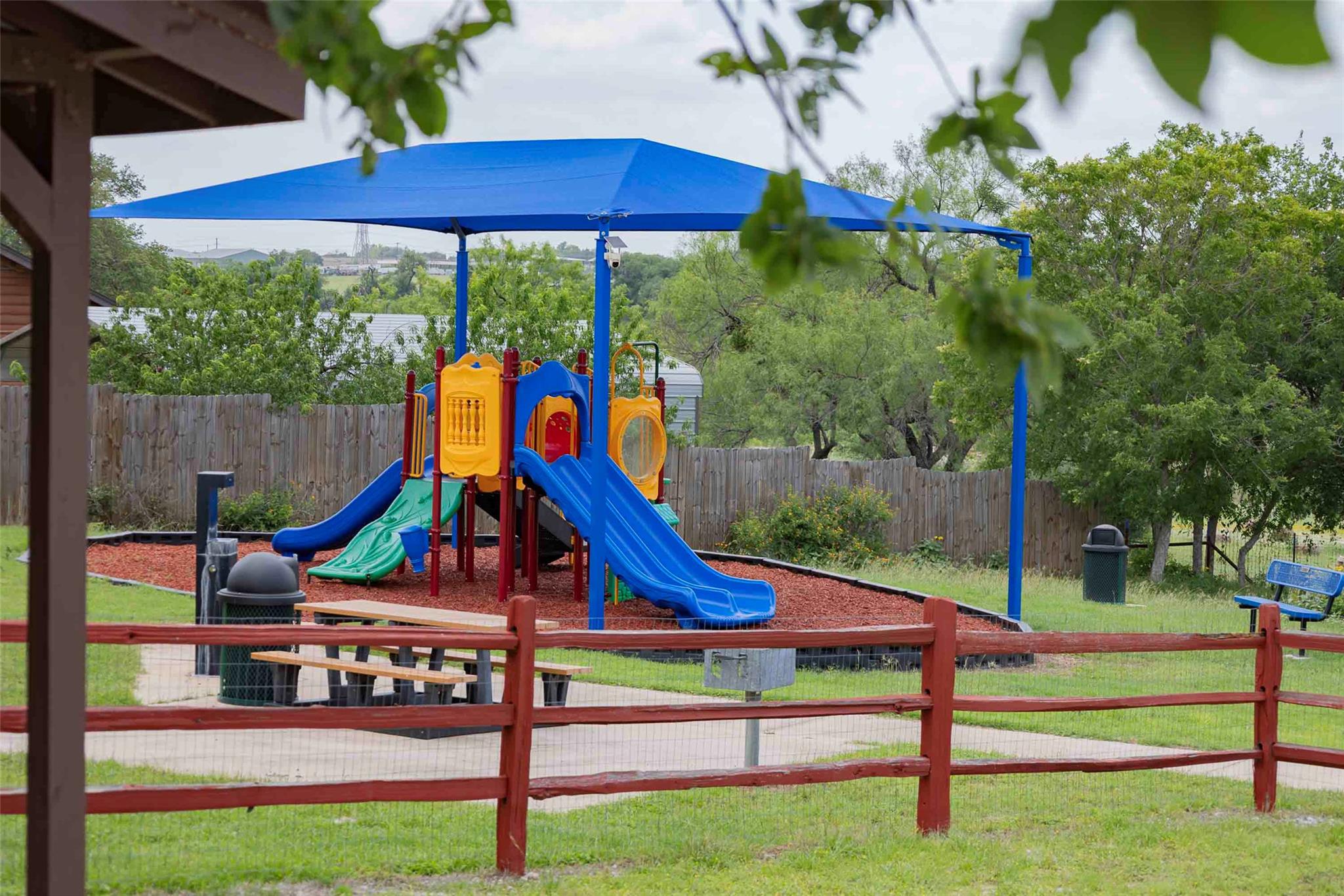 639 Magnolia Lane Cottonwood Shores TX 78657