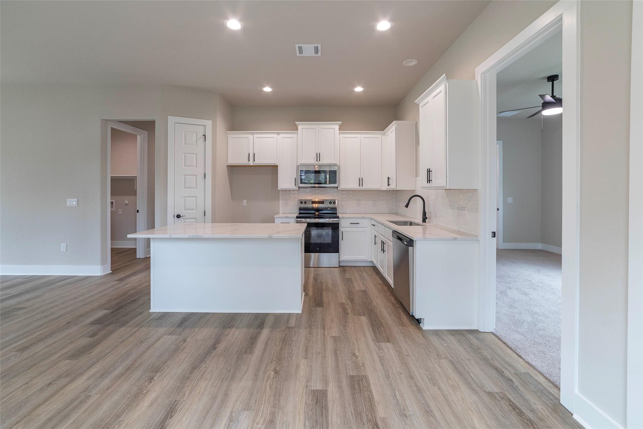 639 Magnolia Lane Cottonwood Shores TX 78657