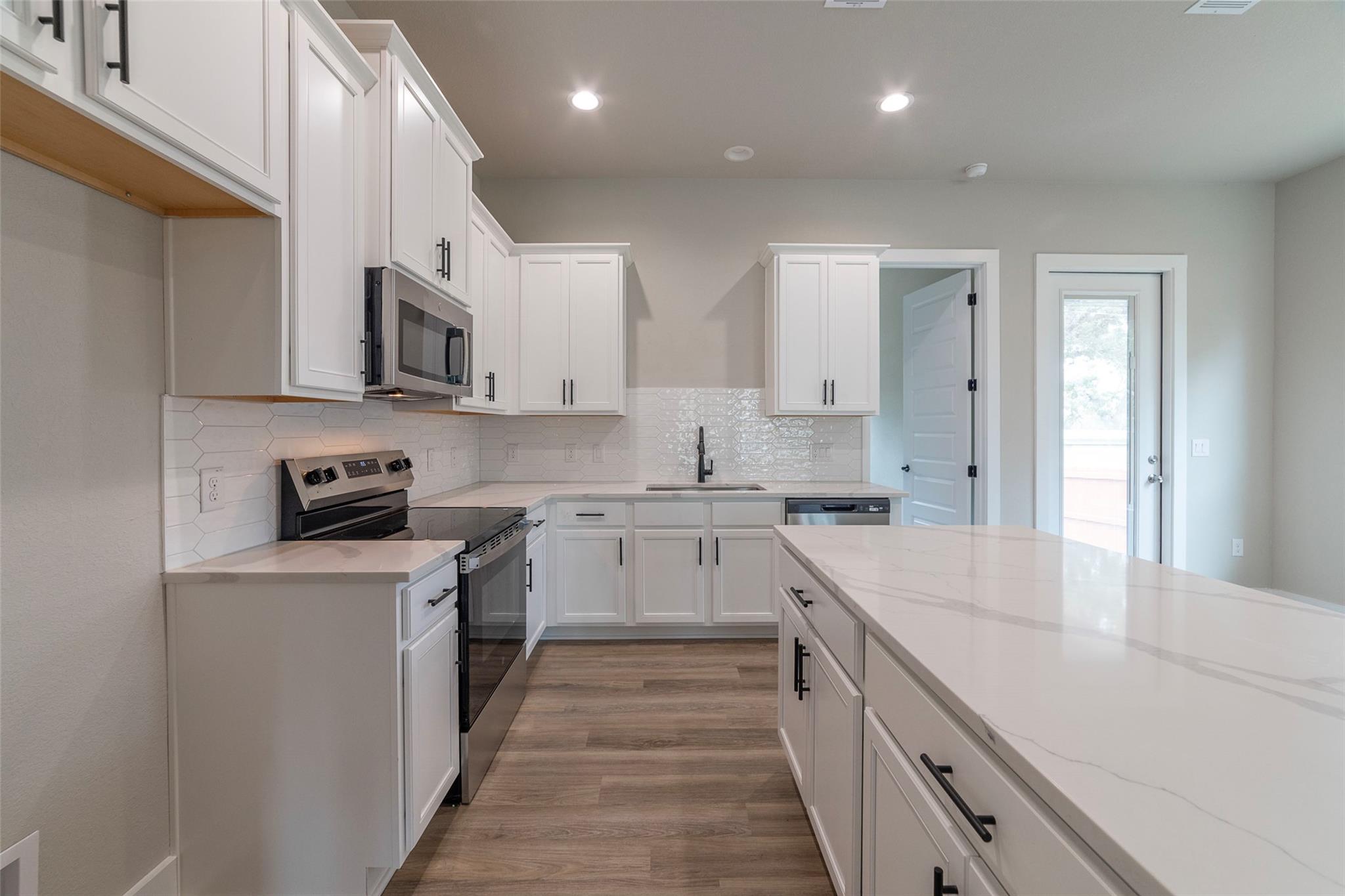 639 Magnolia Lane Cottonwood Shores TX 78657