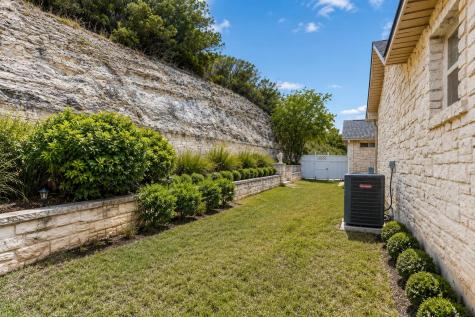 39 La Toya Trail Wimberley TX 78676