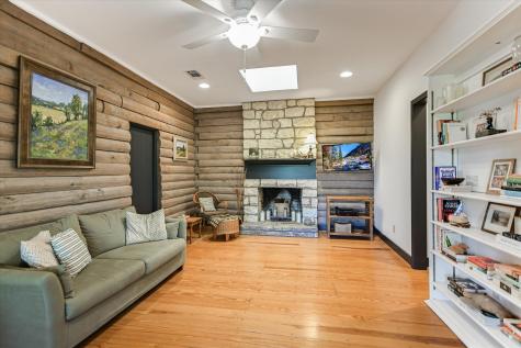 707 Deer Lake Road Wimberley TX 78676