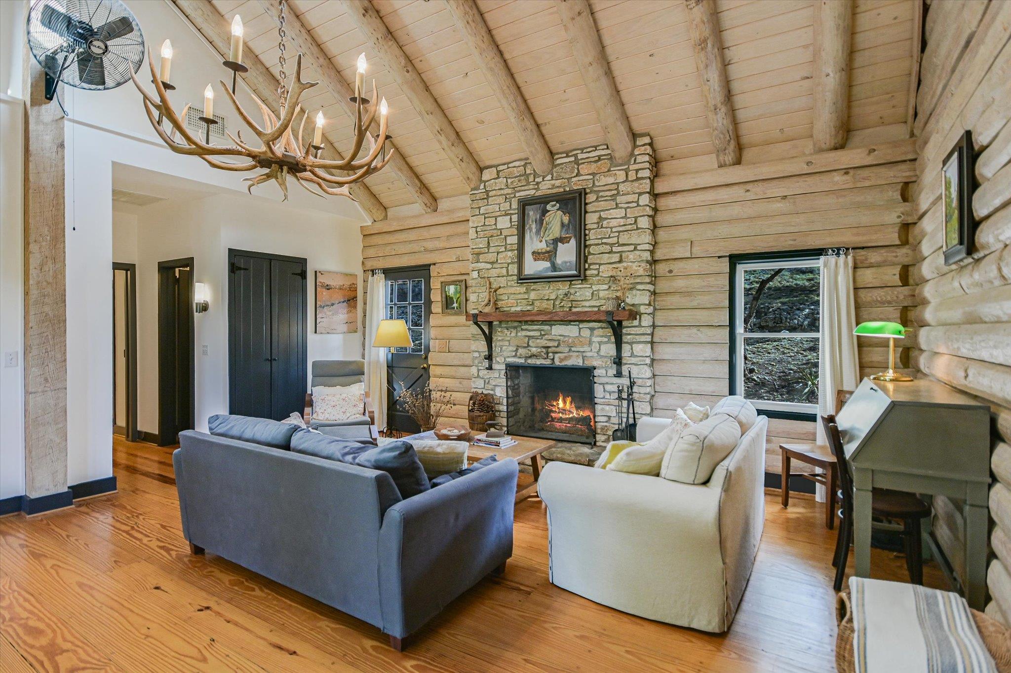 707 Deer Lake Road Wimberley TX 78676