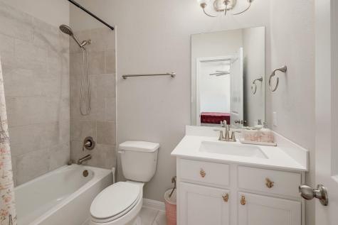 1136 Almeria Bend Leander TX 78641