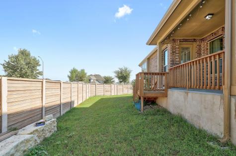 1136 Almeria Bend Leander TX 78641