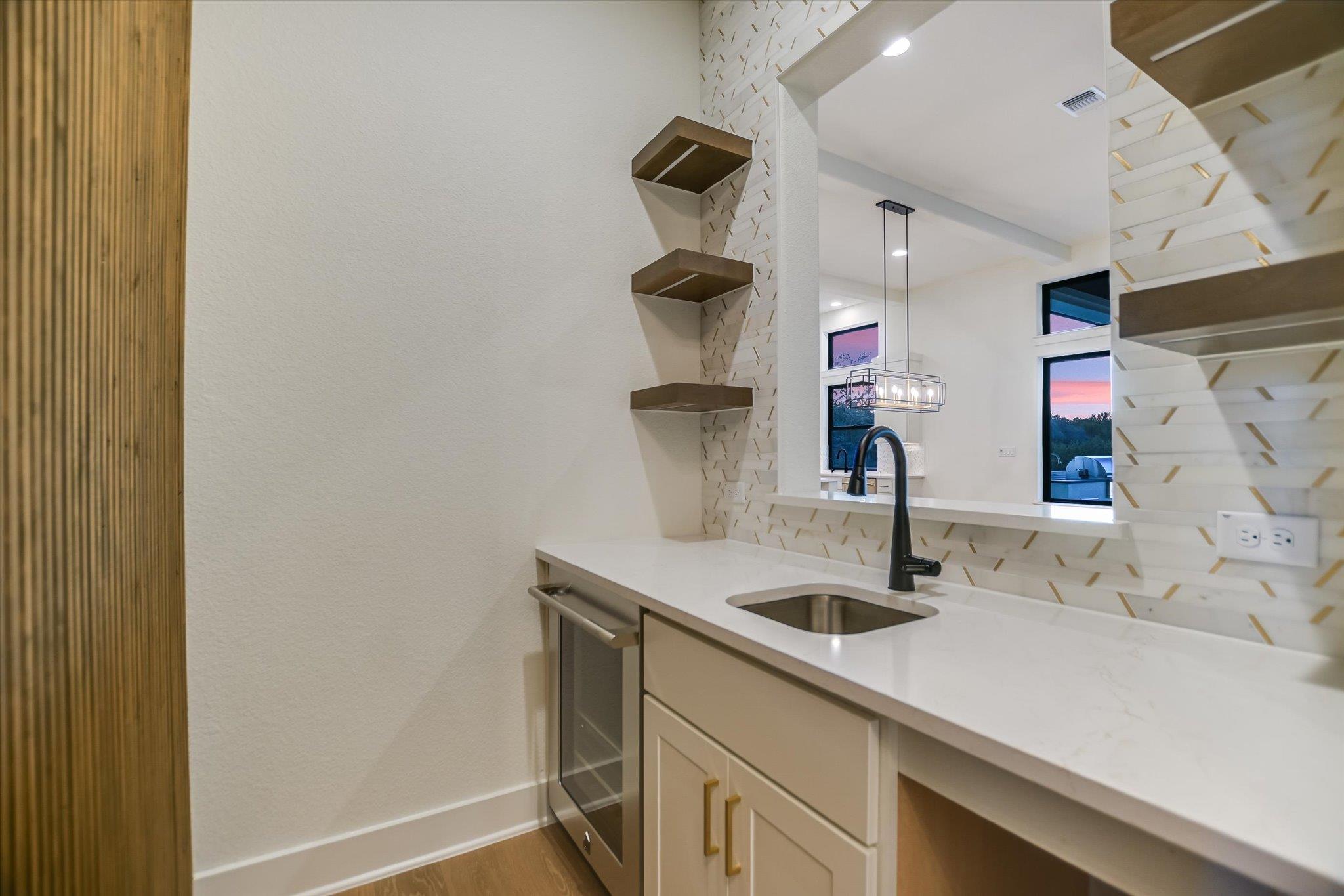 104 Nattie Woods Drive Horseshoe Bay TX 78657