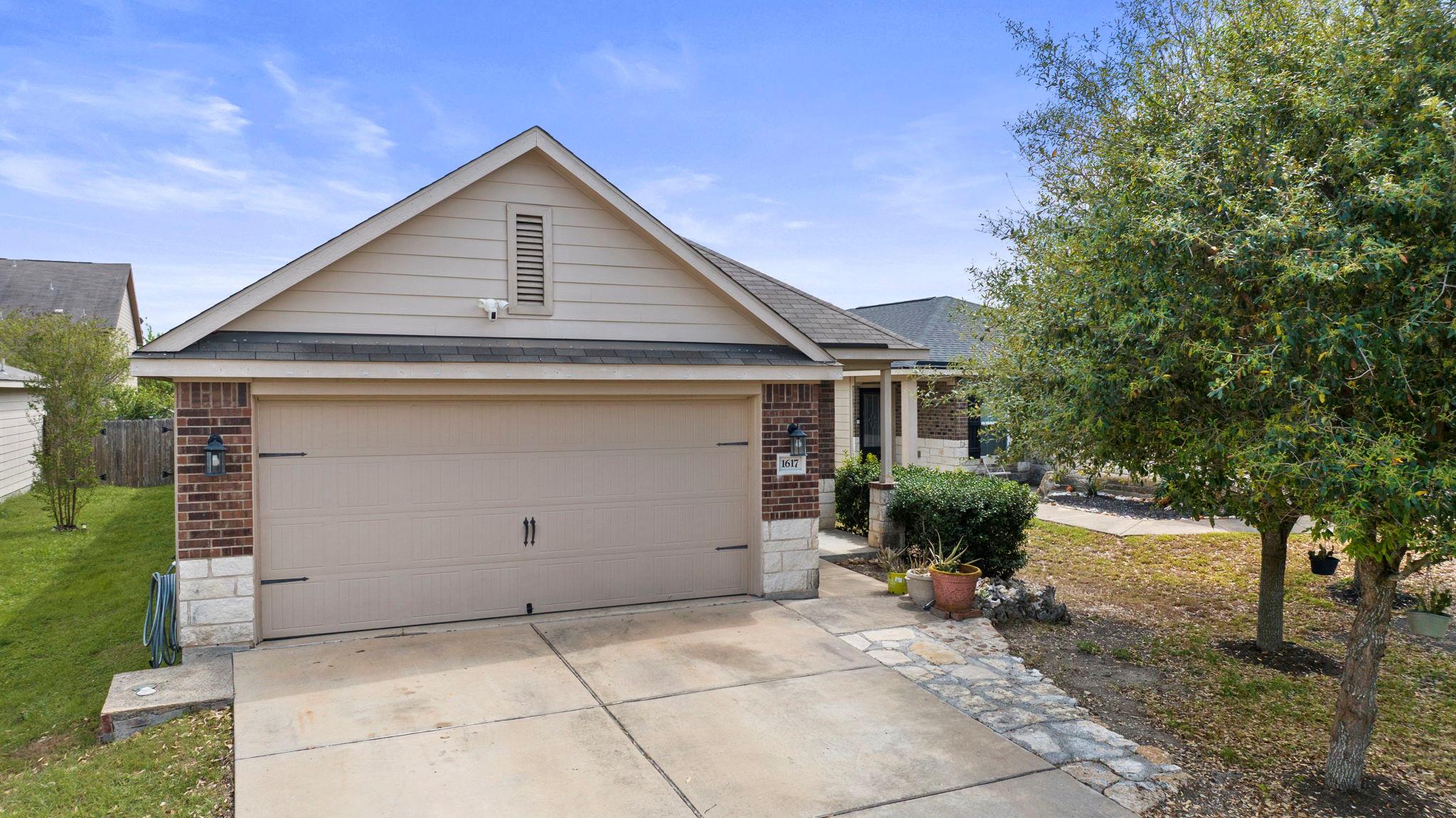 1617 Treeta Trail Kyle TX 78640