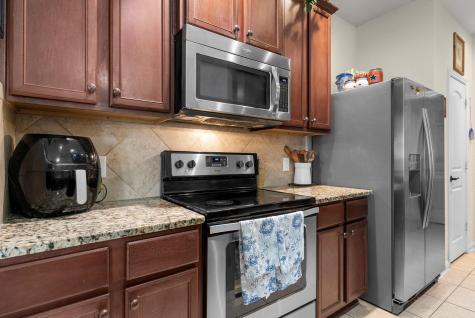 1617 Treeta Trail Kyle TX 78640