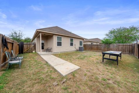 1617 Treeta Trail Kyle TX 78640