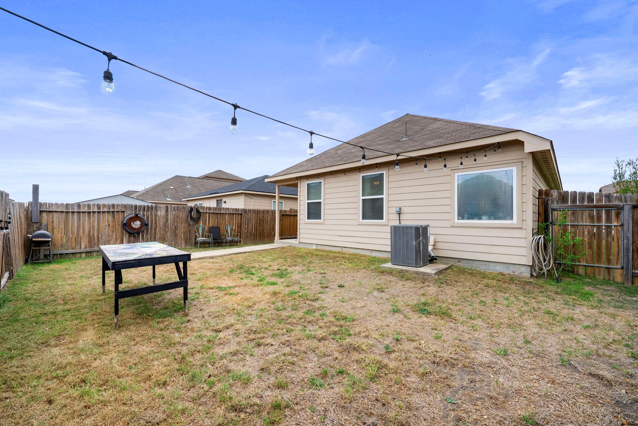 1617 Treeta Trail Kyle TX 78640