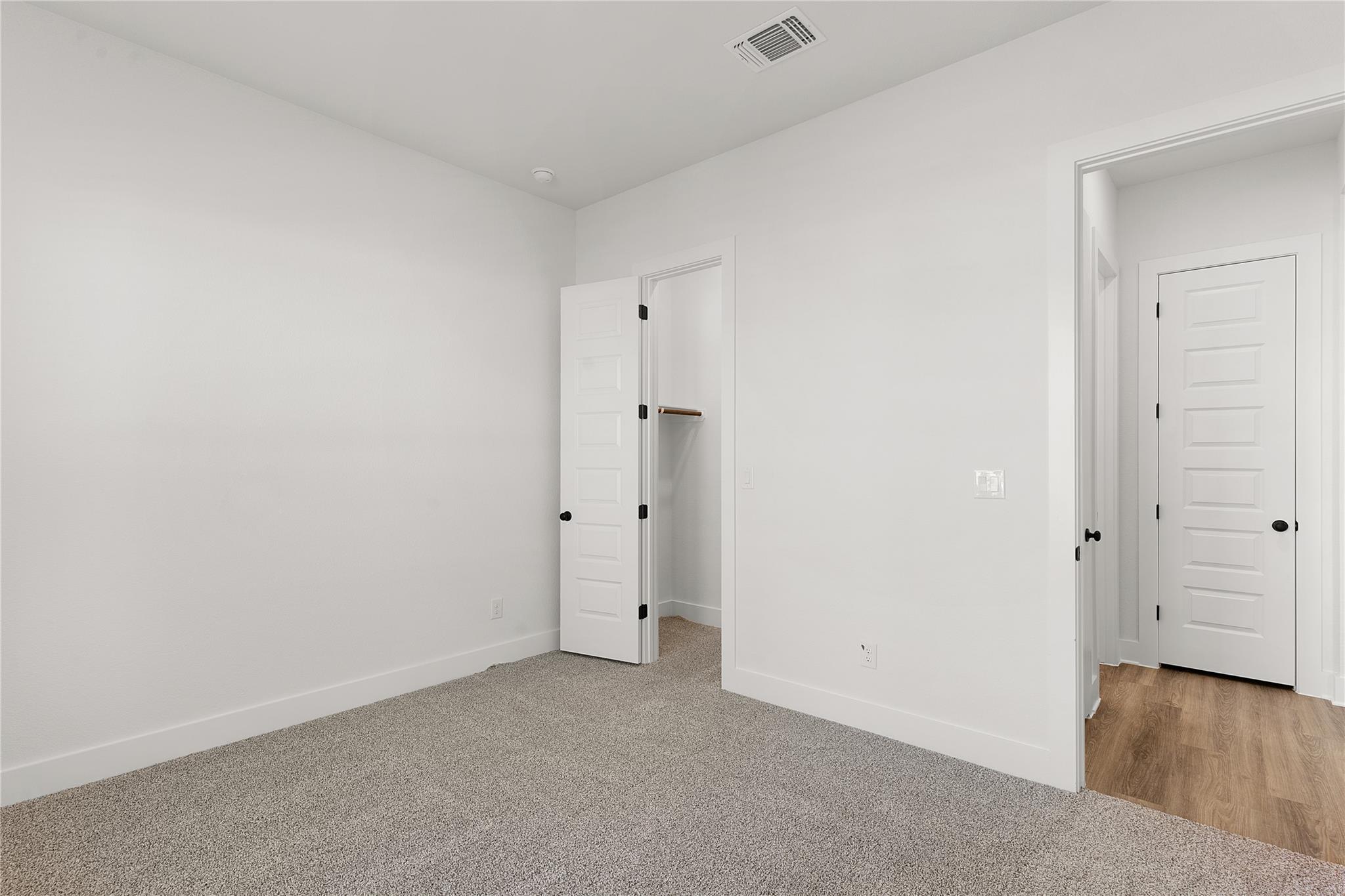 4733 Regents Place Round Rock TX 78665