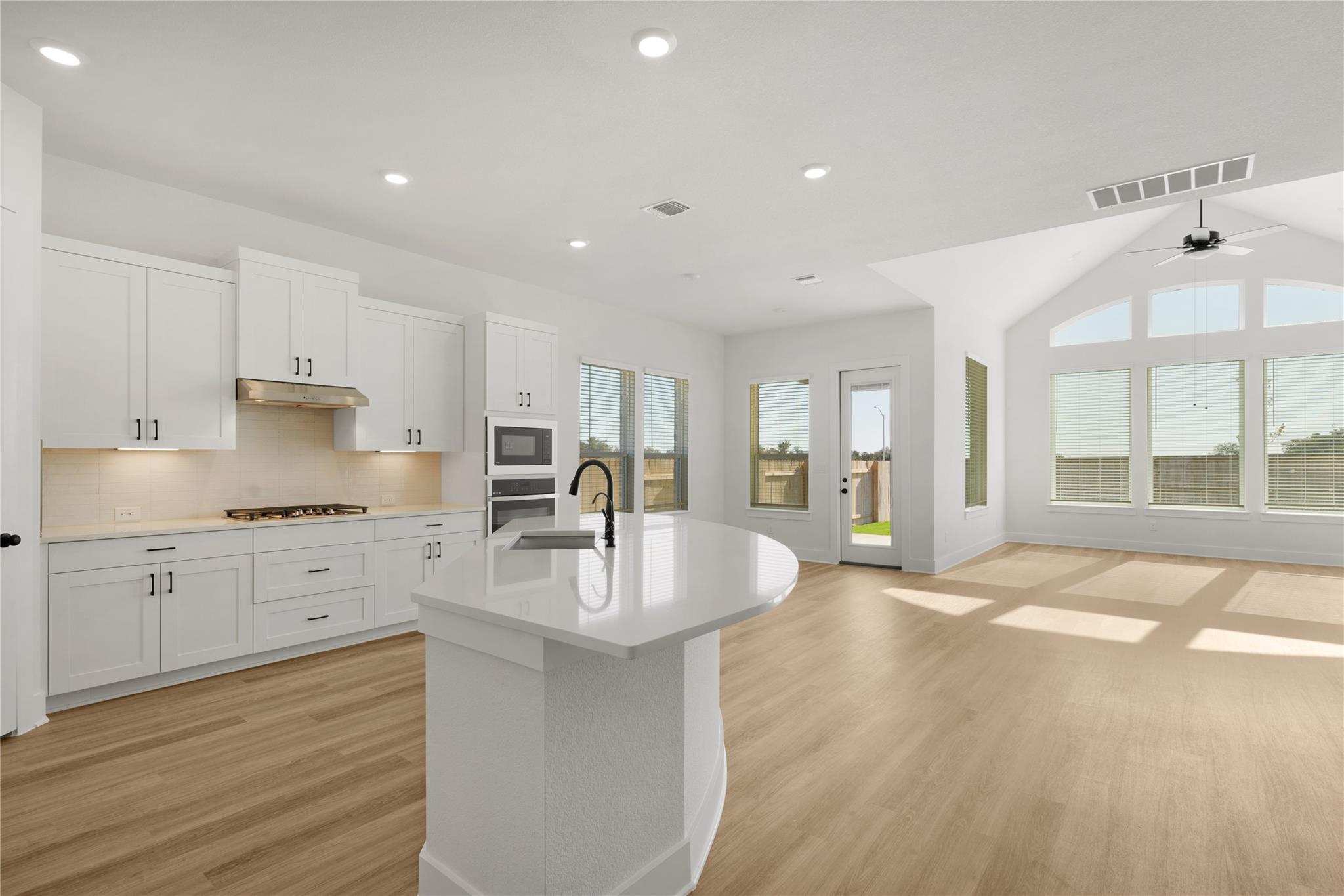 4733 Regents Place Round Rock TX 78665