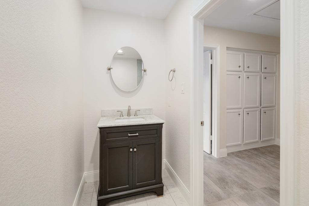 4605 Beechwood Hollow Austin TX 78731