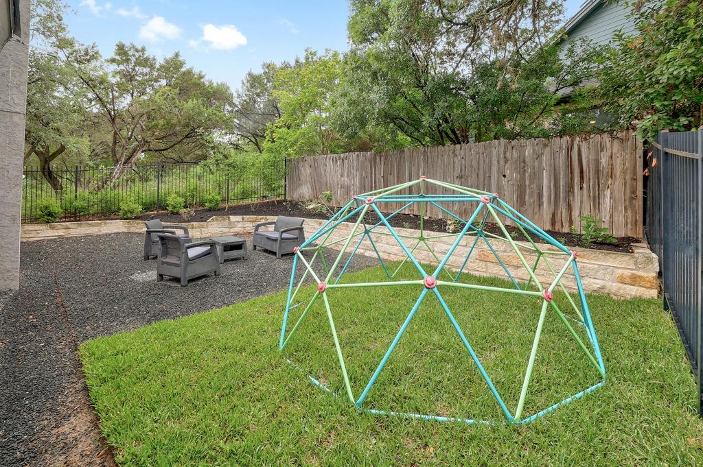 4605 Beechwood Hollow Austin TX 78731