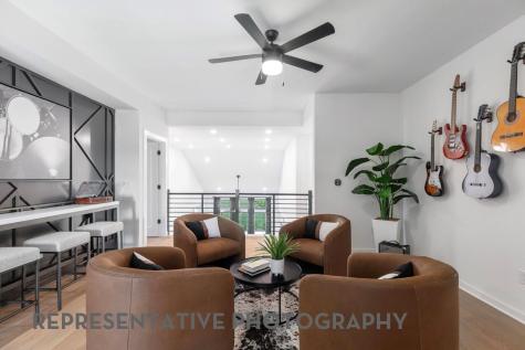 9305 Breeze Hill Drive Austin TX 78744