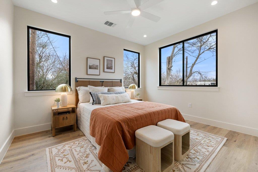 1519 Villanova Drive Austin TX 78757