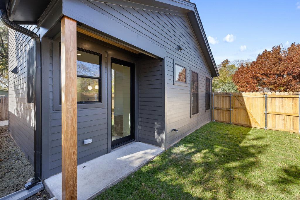 1519 Villanova Drive Austin TX 78757