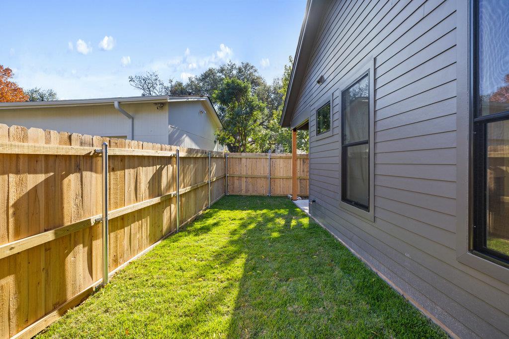 1519 Villanova Drive Austin TX 78757