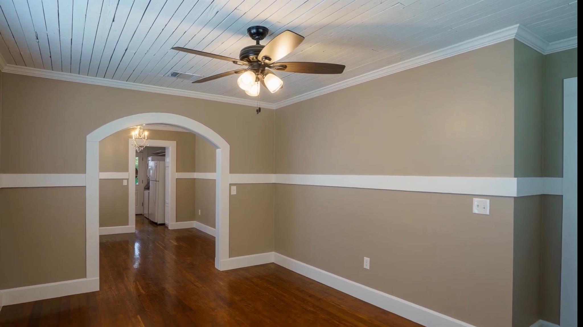 1223, 1223 1/2 & 1225 S Austin Avenue S Georgetown TX 78626