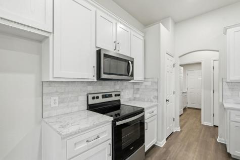 102 Bosque Drive Hutto TX 78634