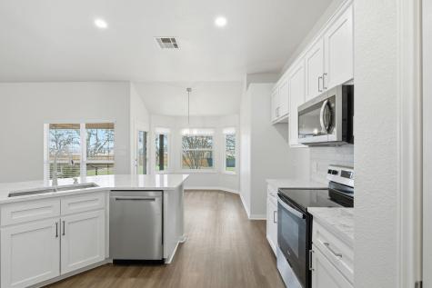102 Bosque Drive Hutto TX 78634