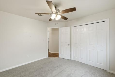 102 Bosque Drive Hutto TX 78634