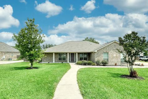 102 Bosque Drive Hutto TX 78634