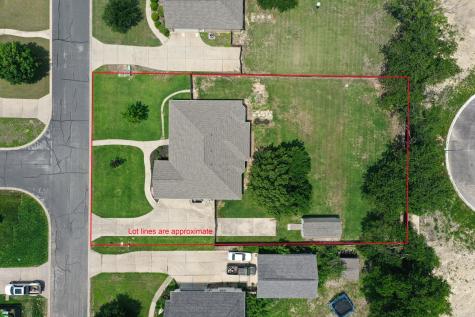 102 Bosque Drive Hutto TX 78634
