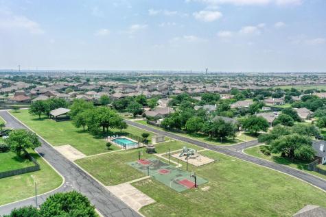 102 Bosque Drive Hutto TX 78634
