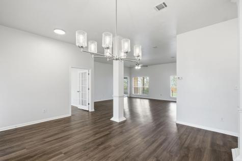 102 Bosque Drive Hutto TX 78634