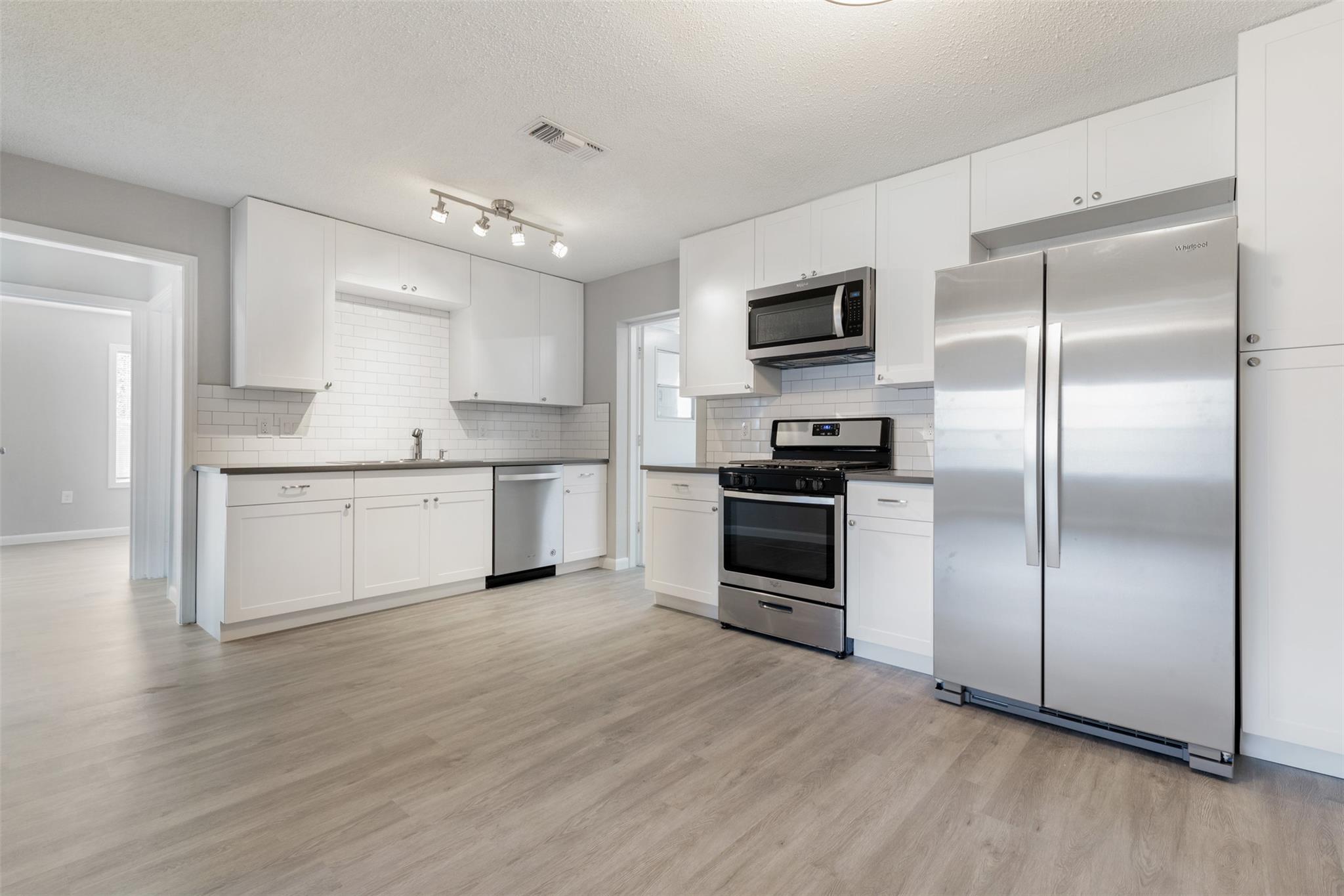 4806 Pecan Springs Road Austin TX 78723