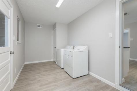 4806 Pecan Springs Road Austin TX 78723