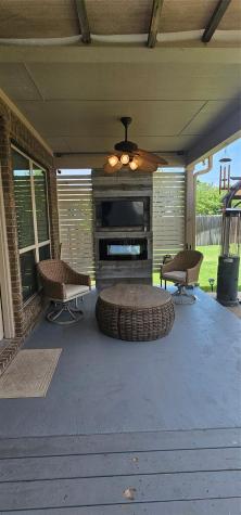 110 N Pasture Cove Hutto TX 78634