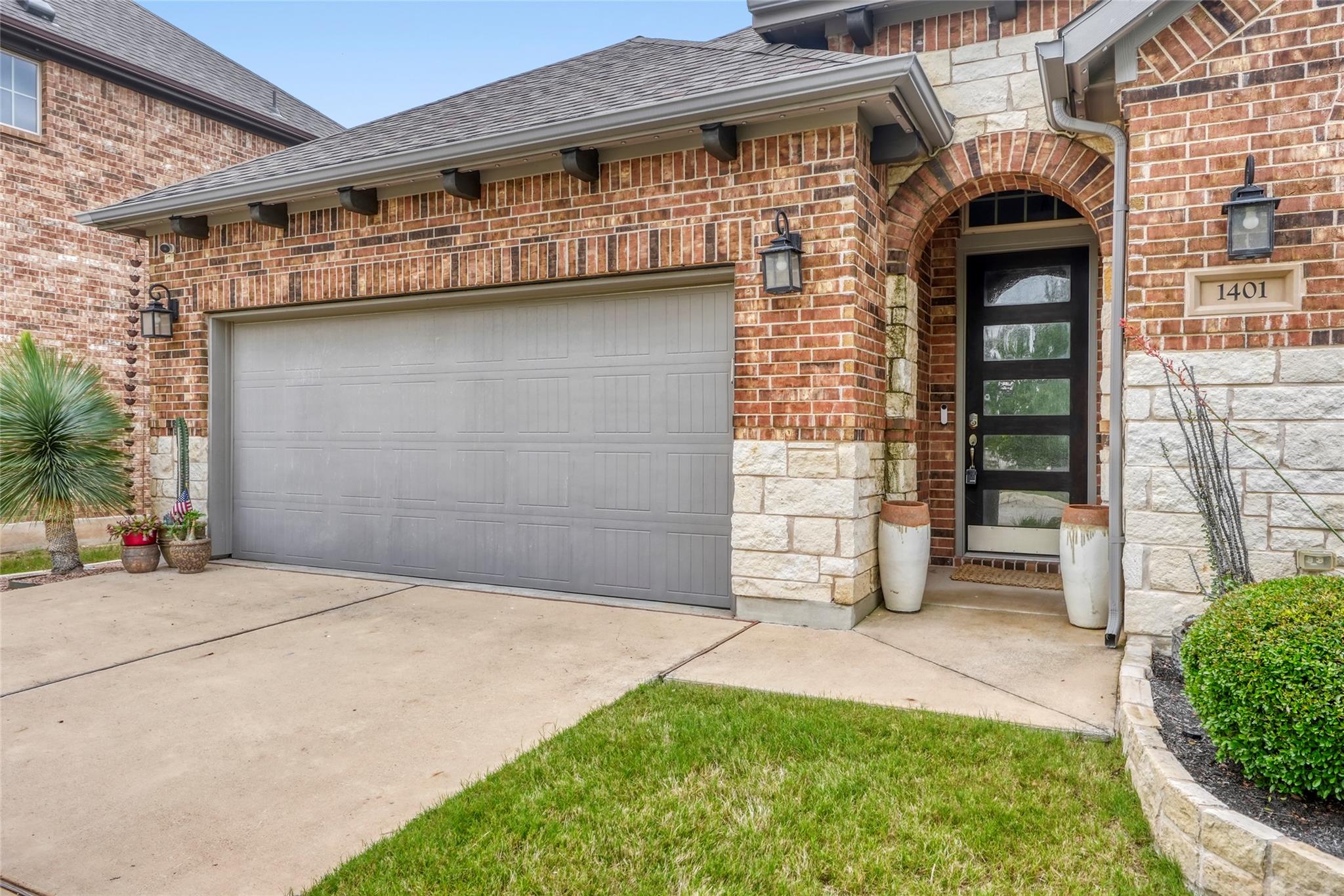 1401 Calago Cove Leander TX 78641